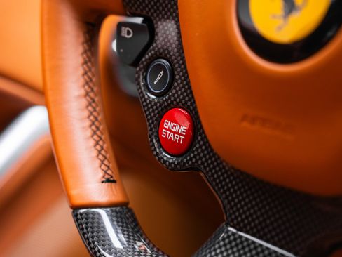 Used 2014 Ferrari F12 Berlinetta image 39