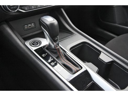 Used 2023 Nissan Sentra SR w/ Midnight Edition Package image 28