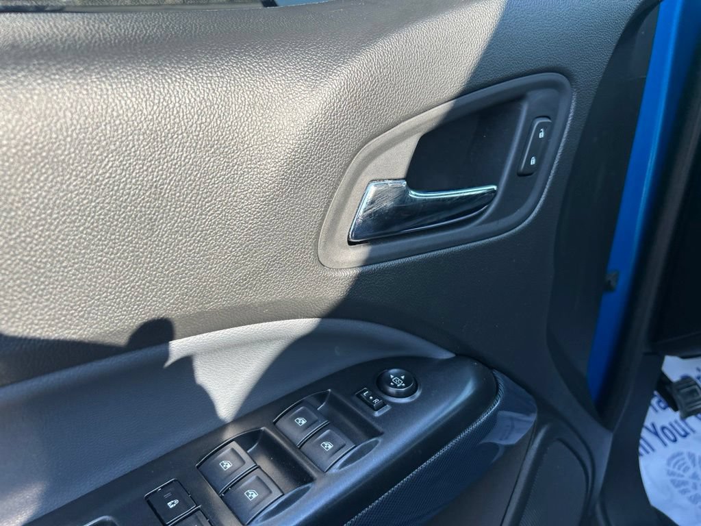 Used 2022 Chevrolet Colorado Z71 AWD/4WD image 14