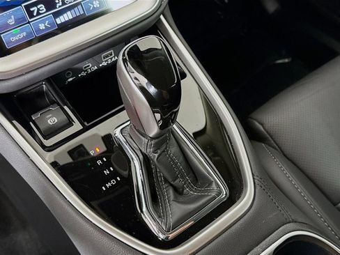 Used 2024 Subaru Outback Limited image 20