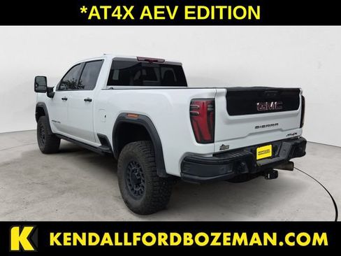 Used 2025 GMC Sierra 2500 AT4X w/ AT4X AEV Edition AWD/4WD image 7