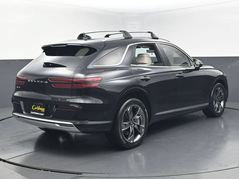 Used 2024 Genesis Electrified GV70 AWD/4WD image 5