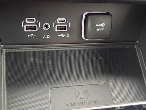 New 2025 Jeep Grand Cherokee L Laredo image 22