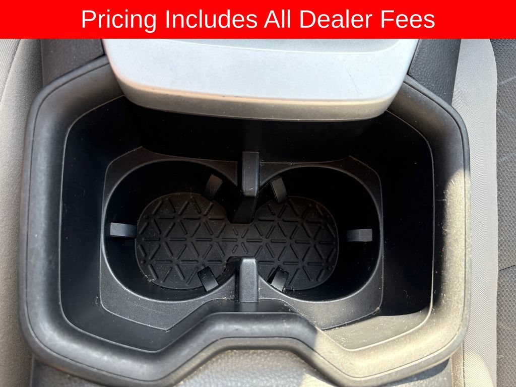 Used 2022 Toyota RAV4 XLE FWD image 20