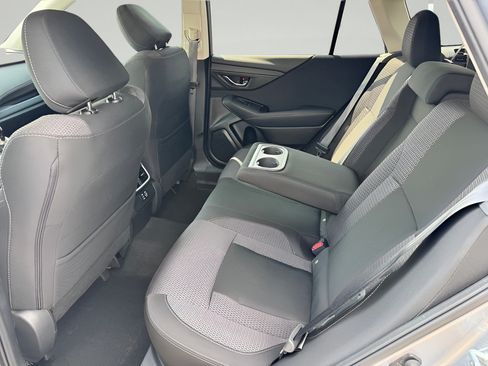 Used 2023 Subaru Outback Premium AWD/4WD image 13