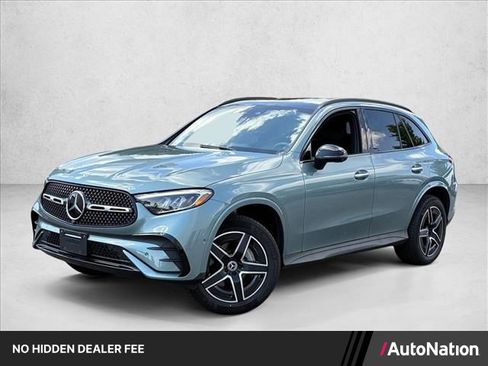 Certified 2026 Mercedes-Benz GLC 300 4MATIC image 1