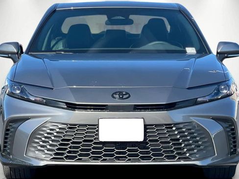 New 2026 Toyota Camry SE FWD image 7