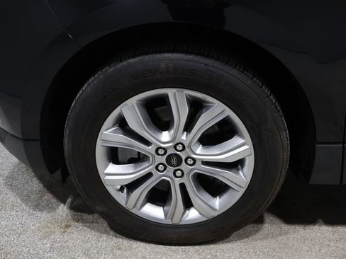 Used 2024 Ford Edge Titanium AWD/4WD image 13