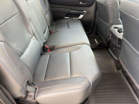 Used 2022 Toyota Tundra Platinum w/ Advanced Package AWD/4WD image 29