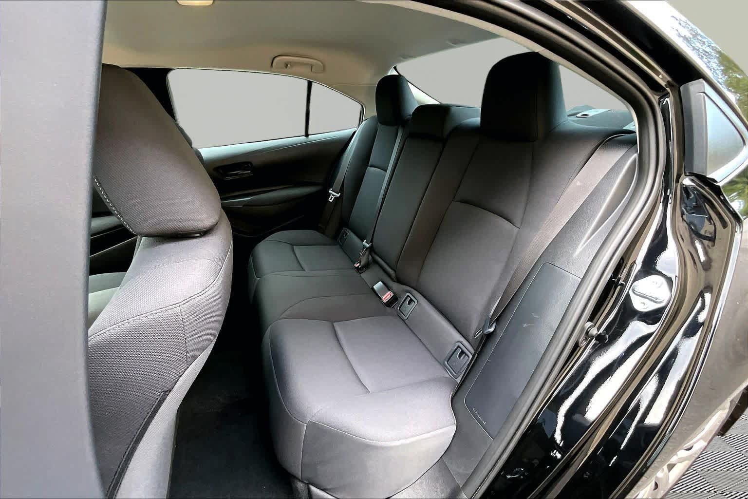 Certified 2026 Toyota Corolla LE FWD image 21
