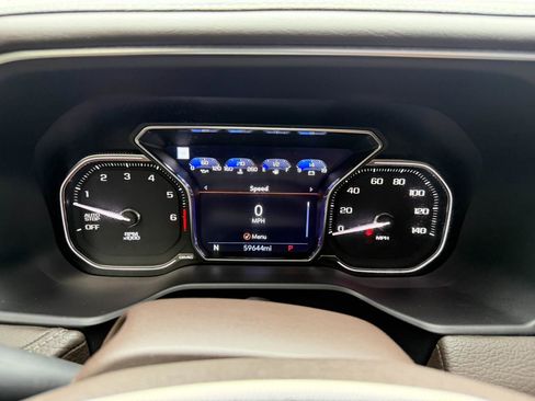 Used 2021 GMC Yukon Denali w/ Denali Premium Package RWD image 34