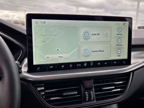 Used 2024 Ford Escape SE image 25