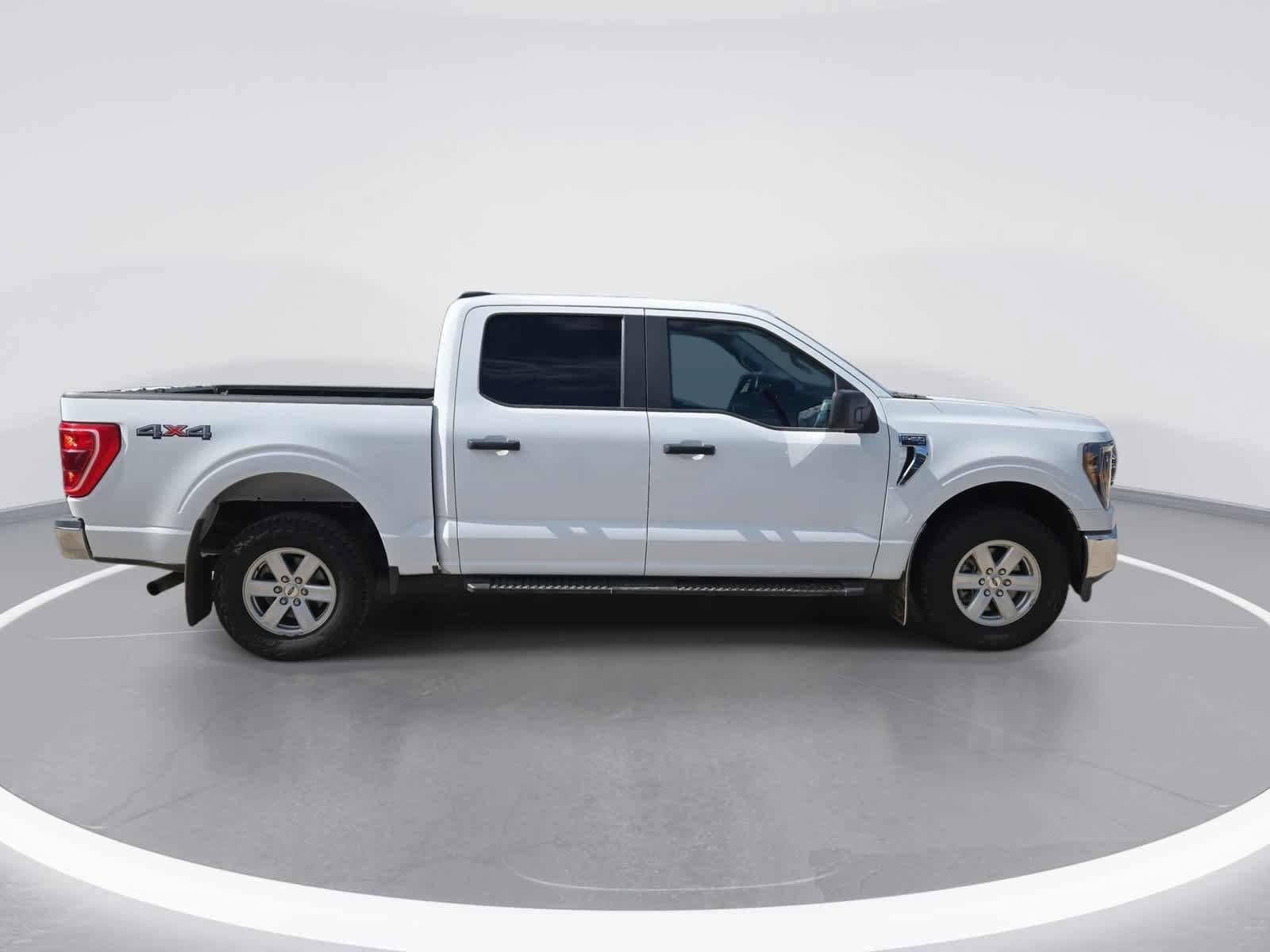Used 2023 Ford F150 XLT w/ Trailer Tow Package AWD/4WD image 9
