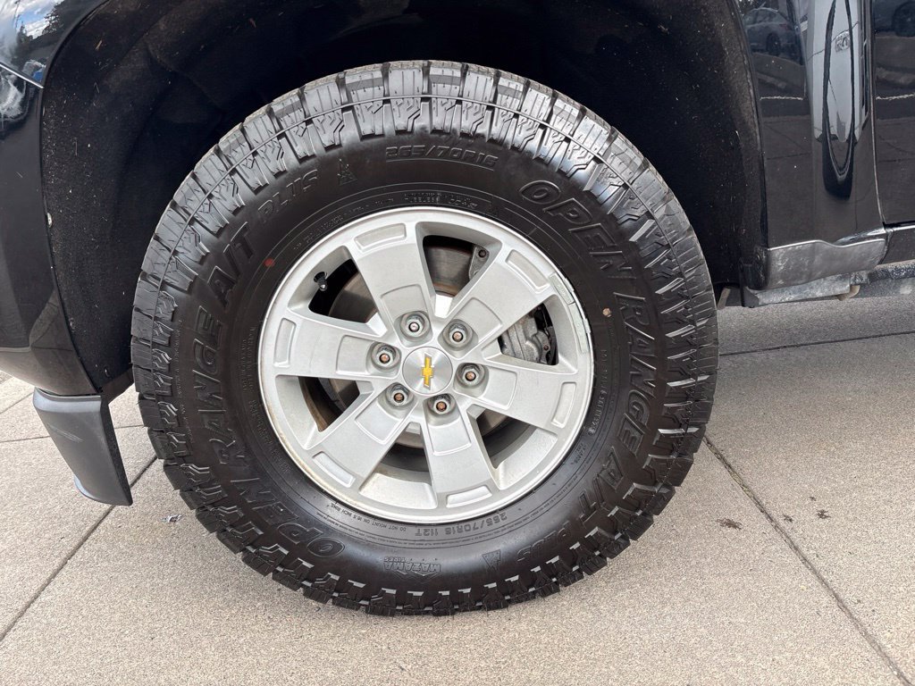 Used 2020 Chevrolet Colorado W/T RWD image 11
