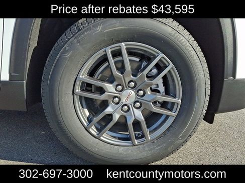 New 2026 GMC Acadia Elevation image 7