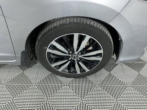 Used 2019 Honda Fit EX image 38