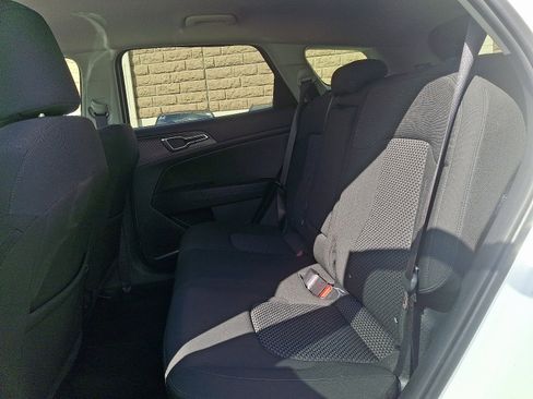 Certified 2023 Kia Sportage LX image 10