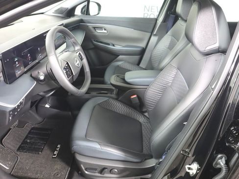 New 2026 Nissan Leaf Platinum+ image 19