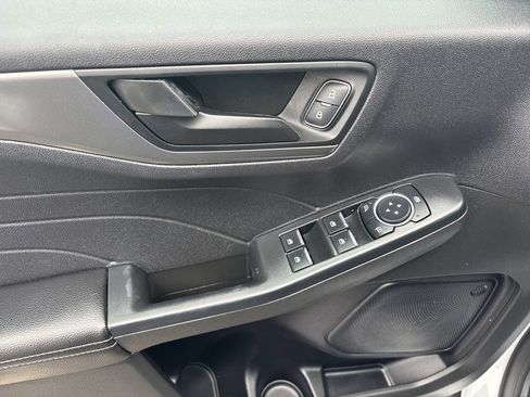Used 2023 Ford Escape Active FWD image 13