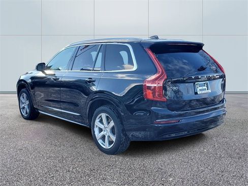 Used 2023 Volvo XC90 B5 Core w/ Protection Package Premier image 6