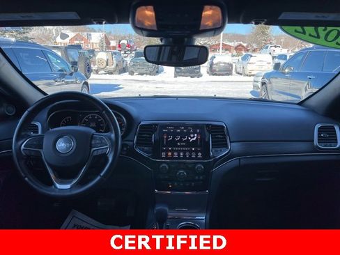 Certified 2022 Jeep Grand Cherokee Limited image 17