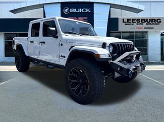 Used 2022 Jeep Gladiator Overland w/ Cold Weather Group AWD/4WD video 1