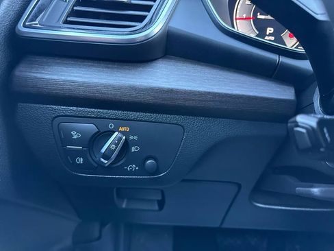 Used 2022 Audi Q5 2.0T Premium Plus w/ Premium Plus Package image 45