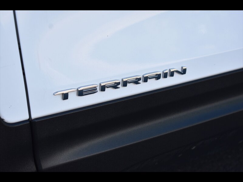 Used 2023 GMC Terrain SLT FWD image 48