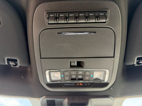 New 2025 Ford F150 Raptor image 23