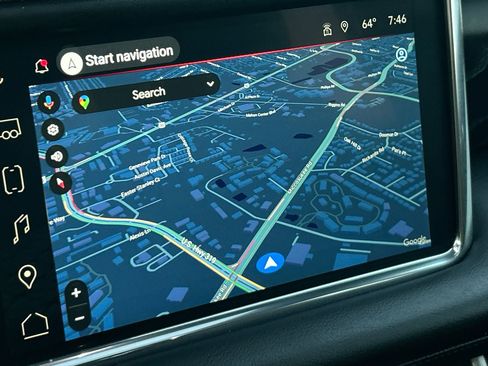 Used 2023 GMC Yukon XL Denali image 28