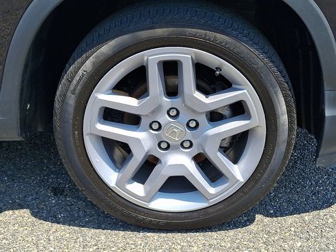 Used 2024 Honda Passport EX-L image 8