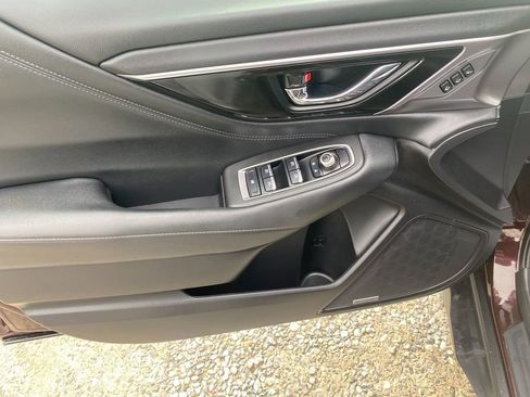 Used 2023 Subaru Outback Limited image 11