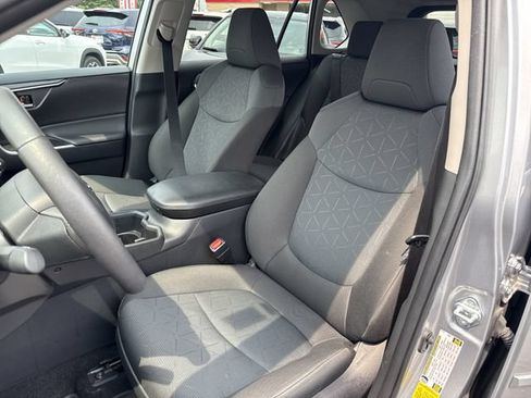 Used 2024 Toyota RAV4 XLE w/ Convenience Package AWD/4WD image 24
