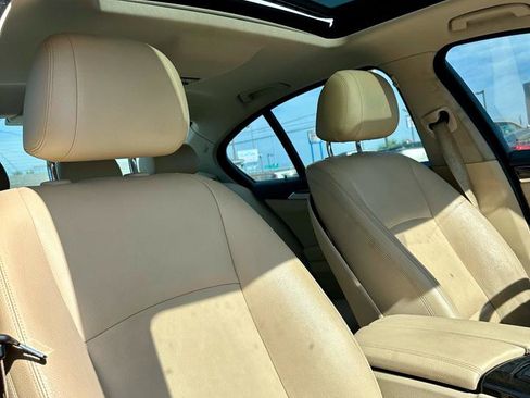 Used 2014 BMW 528i xDrive Sedan AWD/4WD image 5
