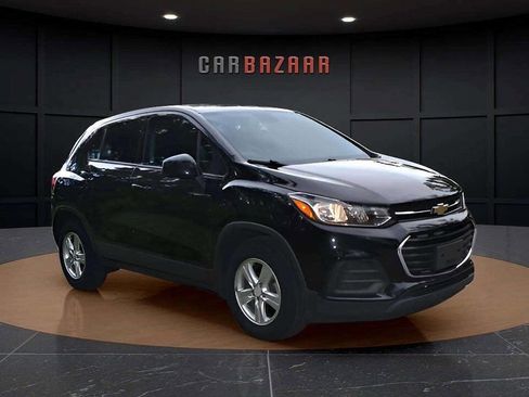 Used 2019 Chevrolet Trax LS image 7