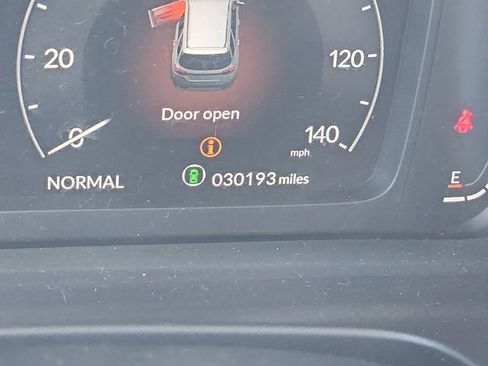 Used 2024 Honda Pilot Elite image 20