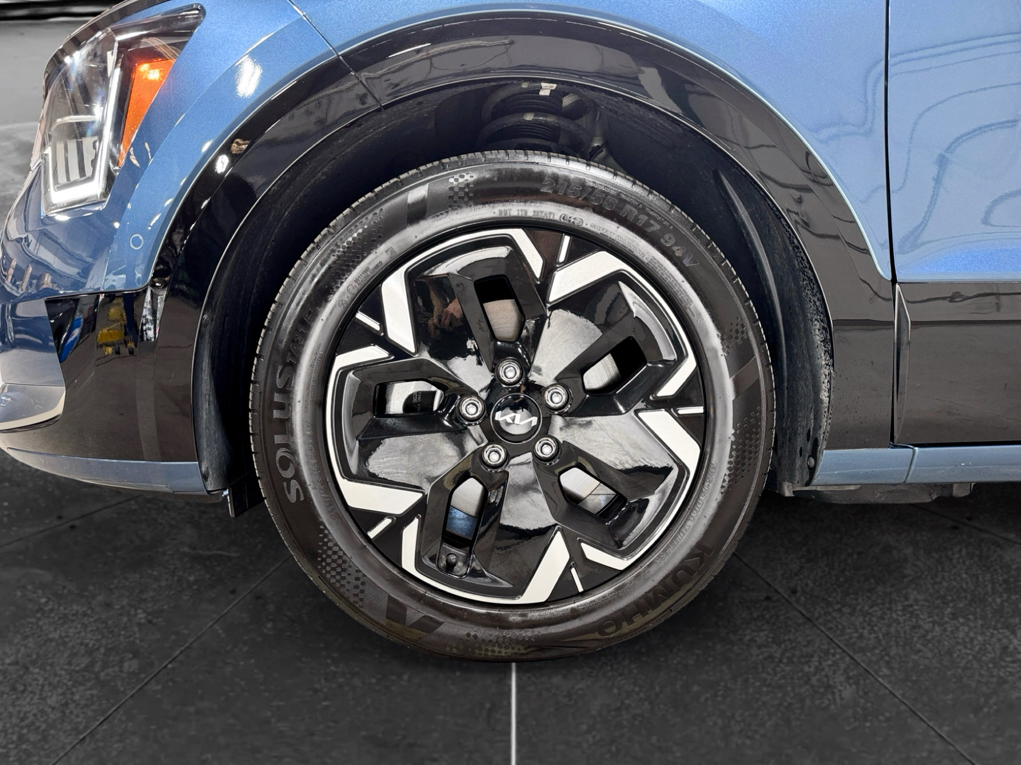 Used 2024 Kia Niro Wave w/ Wave Preserve Package FWD image 31