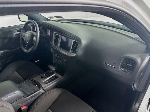 Used 2023 Dodge Charger R/T w/ Blacktop Package image 32
