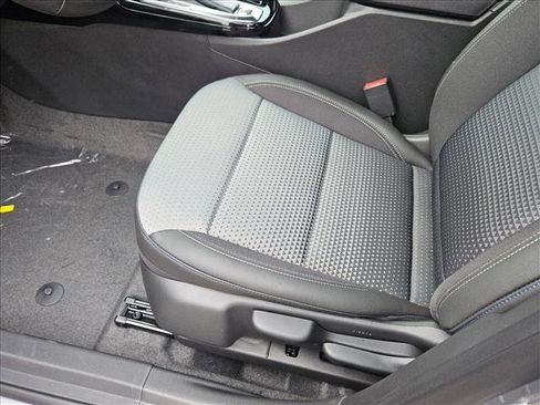 New 2026 Chevrolet Trax LT w/ Driver Confidence Package image 4