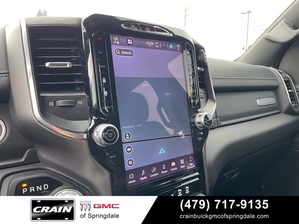 Used 2025 RAM 1500 Laramie AWD/4WD image 17