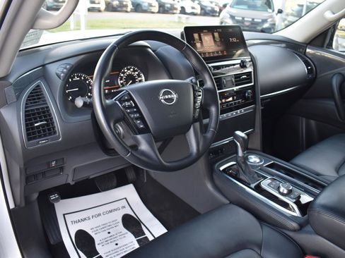 Used 2024 Nissan Armada SV image 28