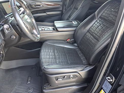 Used 2021 Cadillac Escalade ESV Sport Platinum image 8