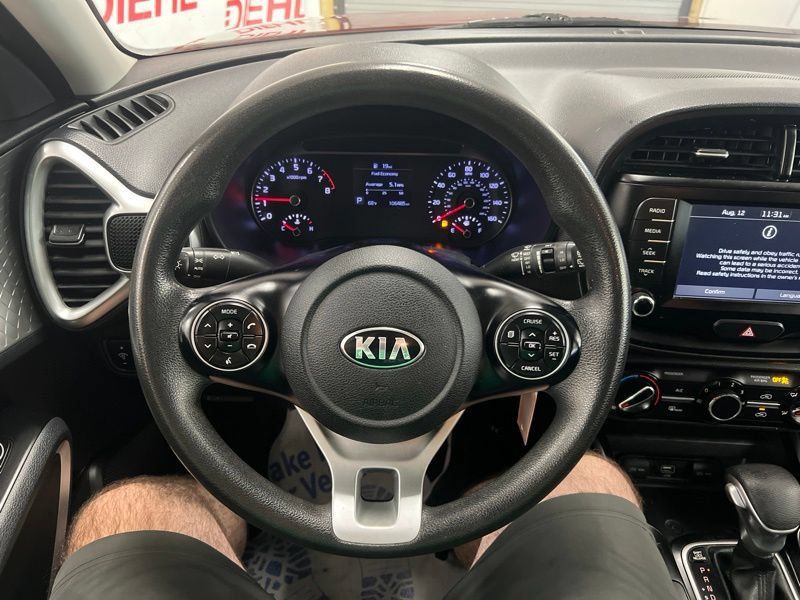 Used 2020 Kia Soul LX FWD image 23