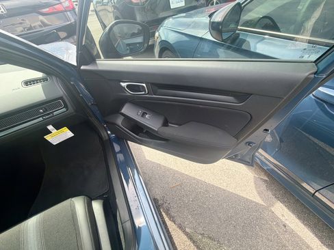 Used 2026 Honda Civic Sport image 35