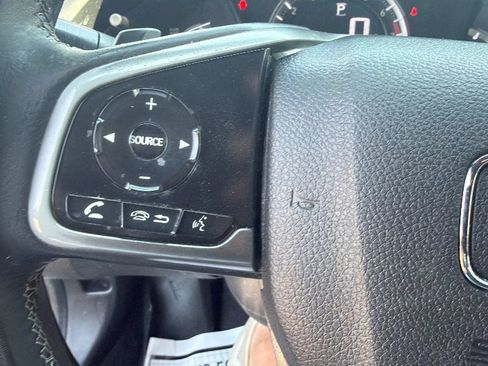Used 2017 Honda Civic Sport image 18