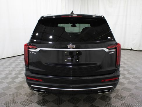 Used 2020 Cadillac XT6 Premium Luxury image 38