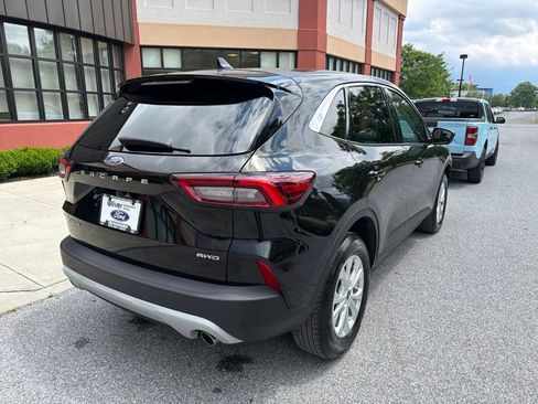 Used 2023 Ford Escape Active w/ Tech Pack #2 AWD/4WD image 7