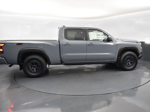 New 2026 Nissan Frontier PRO-4X w/ Pro-4x Convenience Package AWD/4WD image 8