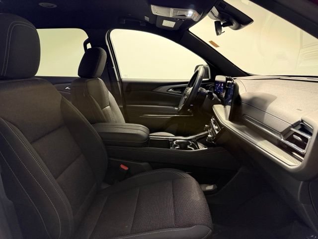 Certified 2026 Chevrolet Traverse LT FWD image 30