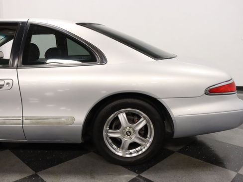Used 1998 Lincoln Mark VIII image 28